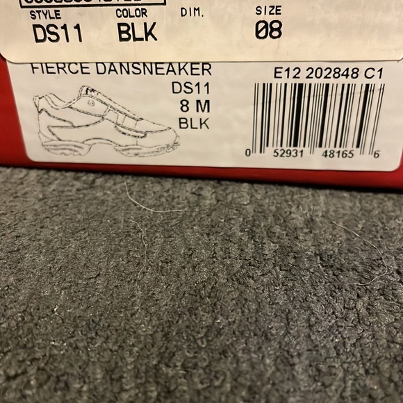 Capezio Fierce DS11 DanSneaker 10.5 women’s black dance sneaker - Picture 8 of 12